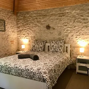 De Charme Avec Piscine Hébergement de vacances Montpezat-de-Quercy